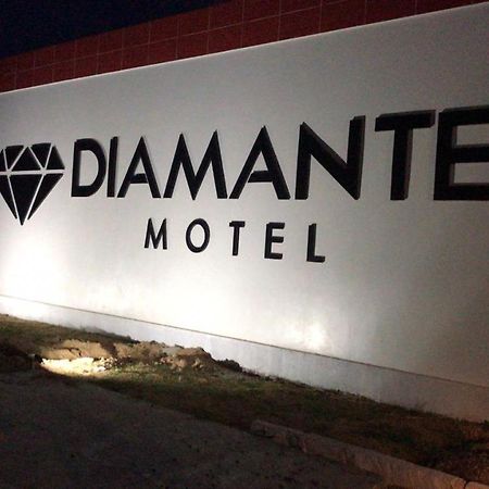 Diamante Motel Valente エクステリア 写真